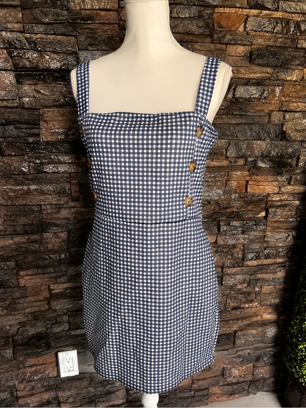 PrettyLittleThing Navy and White Gingham Mini Sundress - Picture 3 of 14
